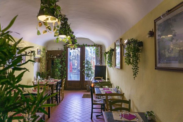 negozio in vendita a Prato