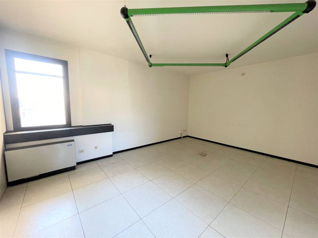 appartamento in vendita a Prato in zona Ponzano