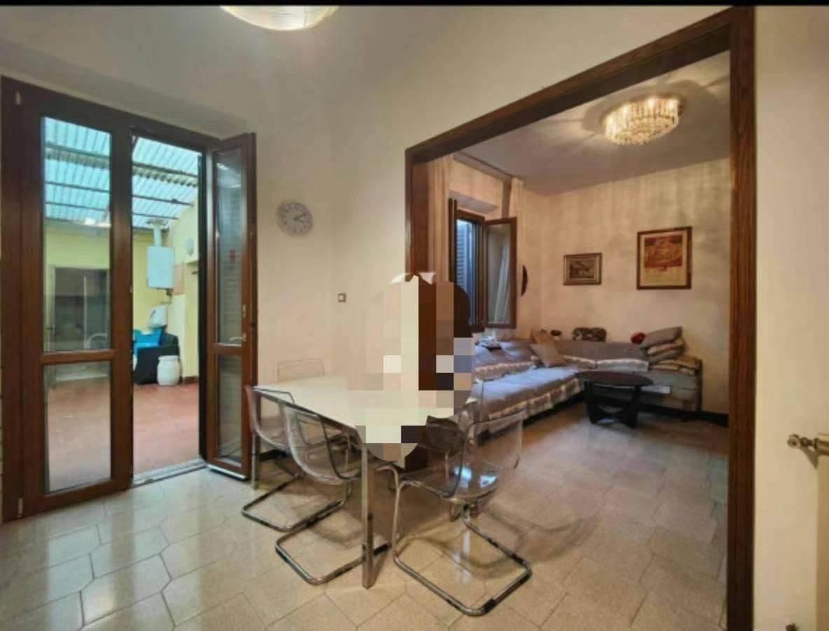 appartamento in vendita a Prato in zona Le Badie