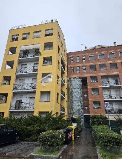 appartamento in vendita a Prato in zona Purgatorio