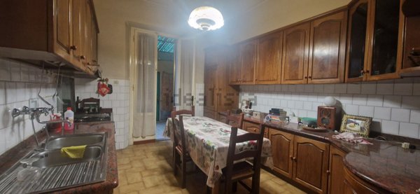 casa indipendente in vendita a Prato