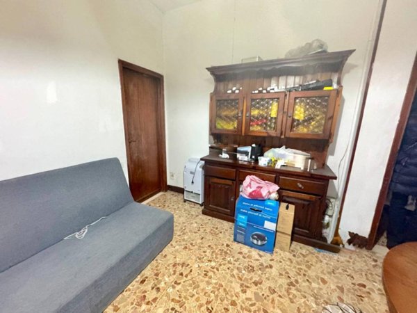 casa indipendente in vendita a Prato