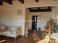 casa indipendente in vendita a Prato