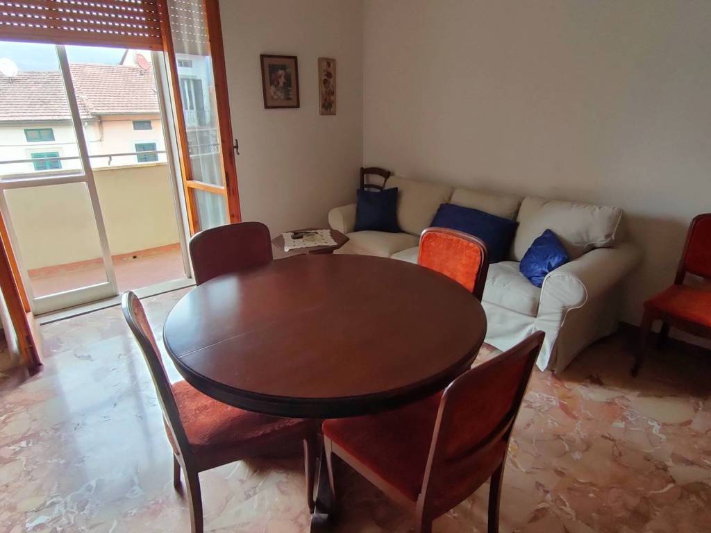 appartamento in vendita a Prato in zona San Martino