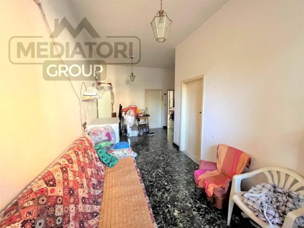 casa indipendente in vendita a Prato