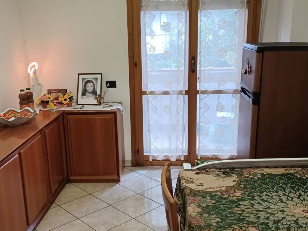 appartamento in vendita a Prato in zona Grignano