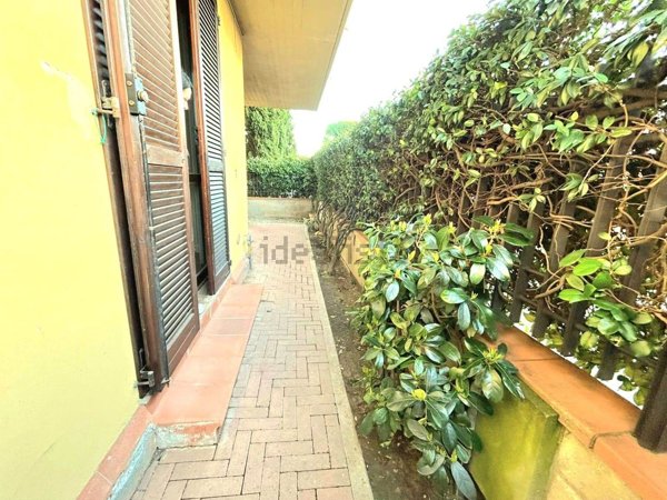 appartamento in vendita a Prato in zona Fontanelle