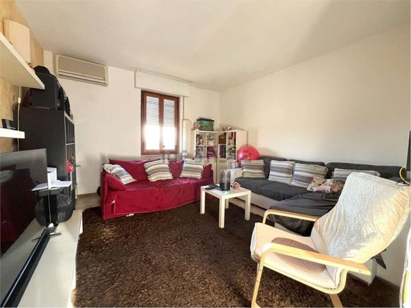 appartamento in vendita a Prato in zona La Querce