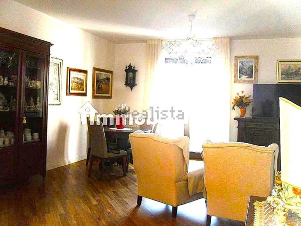 appartamento in vendita a Prato in zona Casale