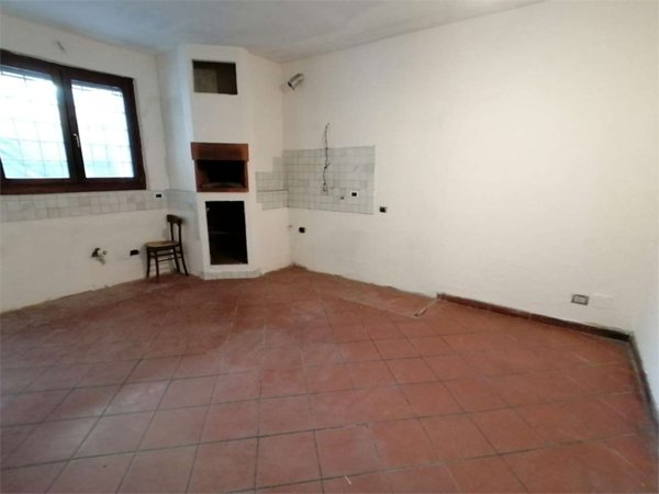 casa indipendente in vendita a Prato in zona San Giusto