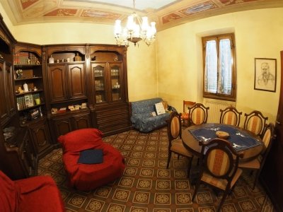 casa indipendente in vendita a Prato