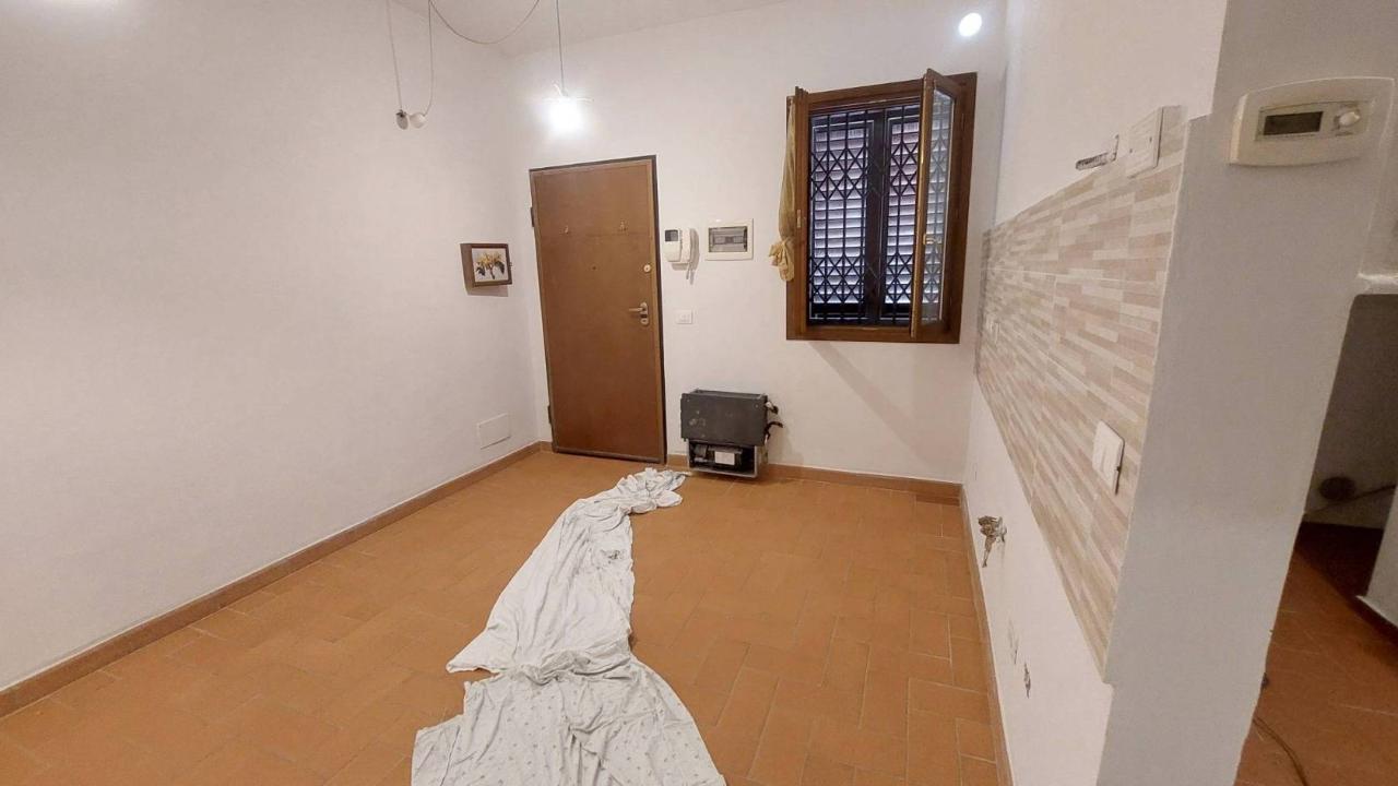casa indipendente in vendita a Prato