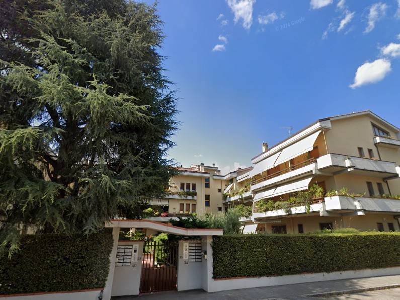 appartamento in vendita a Prato in zona Carteano