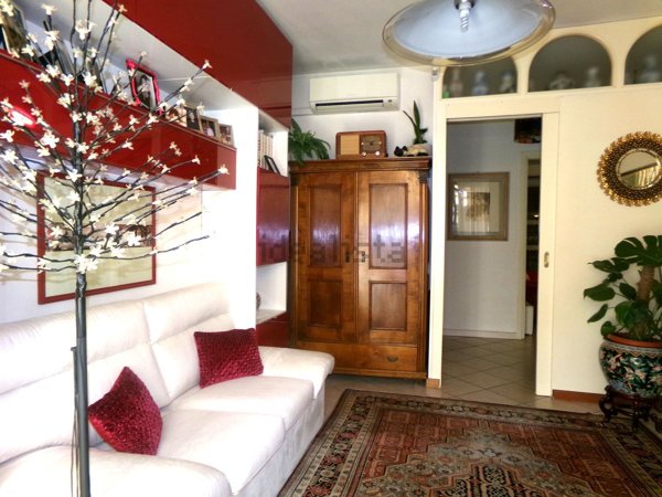 appartamento in vendita a Prato in zona Tobbiana