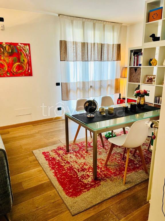 appartamento in vendita a Prato in zona La Macine