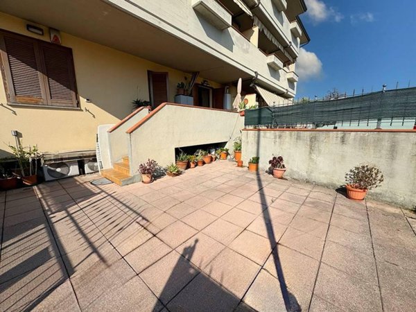 appartamento in vendita a Prato in zona Galciana