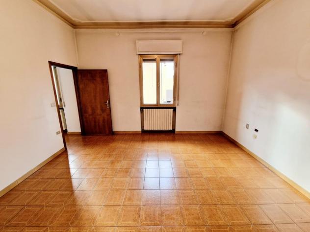 casa indipendente in vendita a Prato in zona Fontanelle