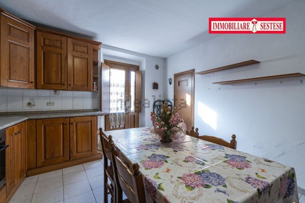 casa indipendente in vendita a Prato in zona La Querce