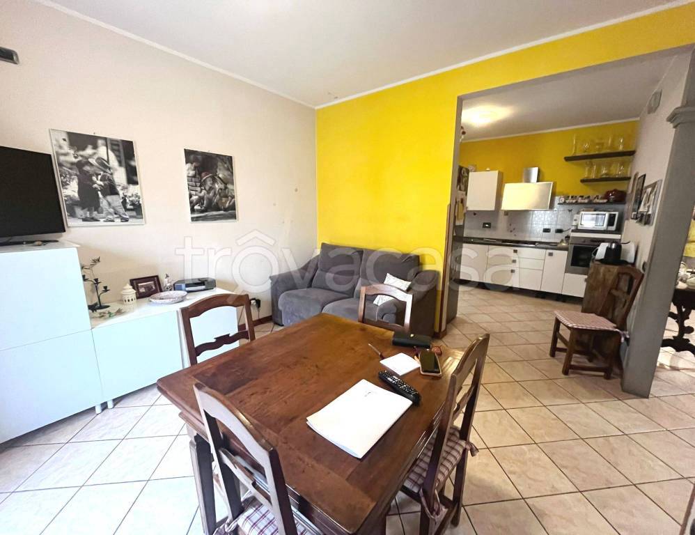 appartamento in vendita a Prato in zona Maliseti