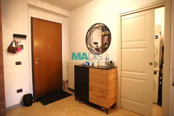 casa indipendente in vendita a Prato