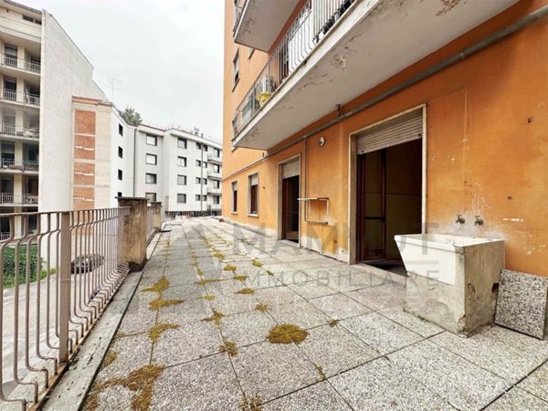 appartamento in vendita a Prato in zona Ponzano