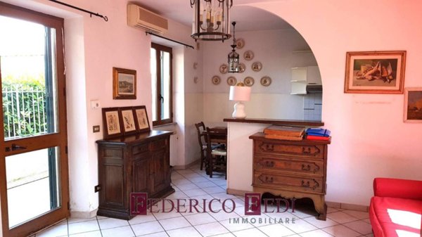 casa indipendente in vendita a Prato in zona Grignano