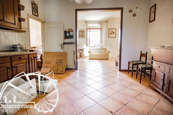 appartamento in vendita a Prato in zona Fontanelle