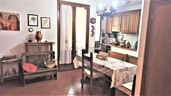 casa indipendente in vendita a Prato in zona Galciana