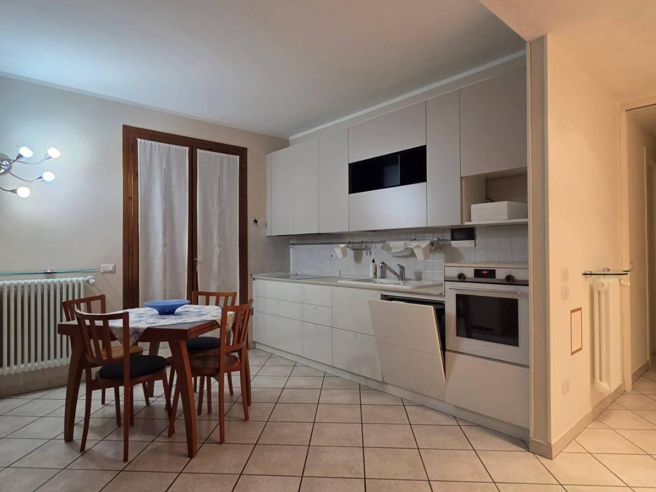 appartamento in vendita a Prato in zona Fontanelle