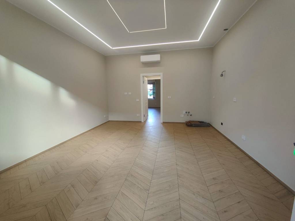 appartamento in vendita a Prato in zona Grignano