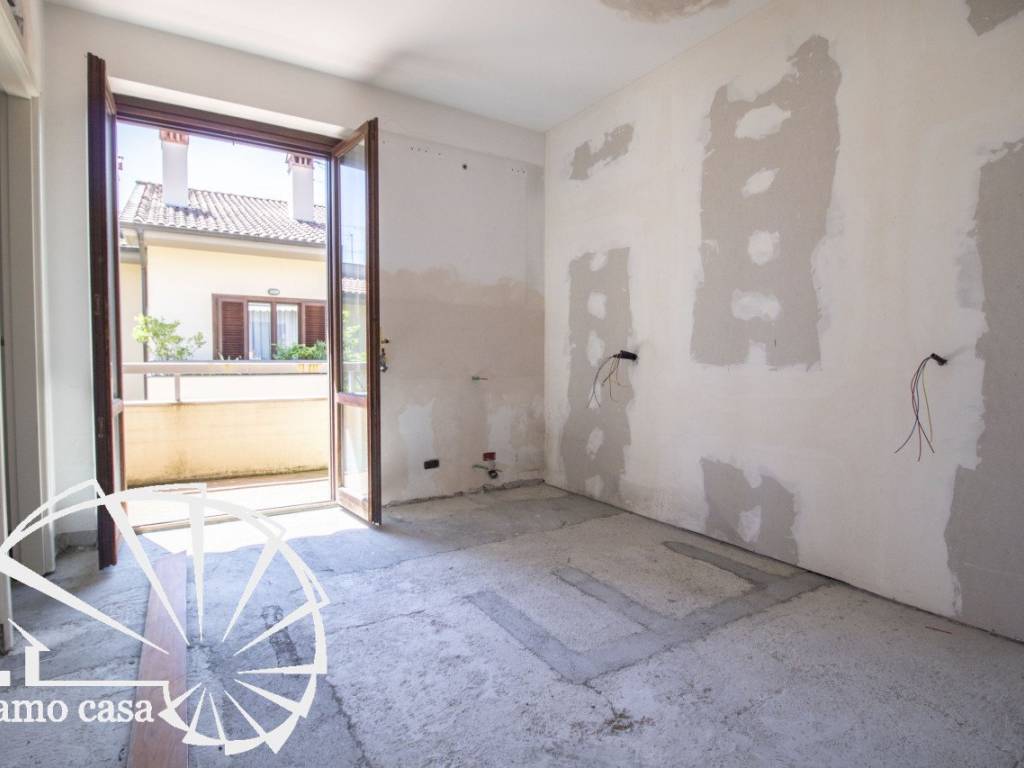 appartamento in vendita a Prato in zona Carteano