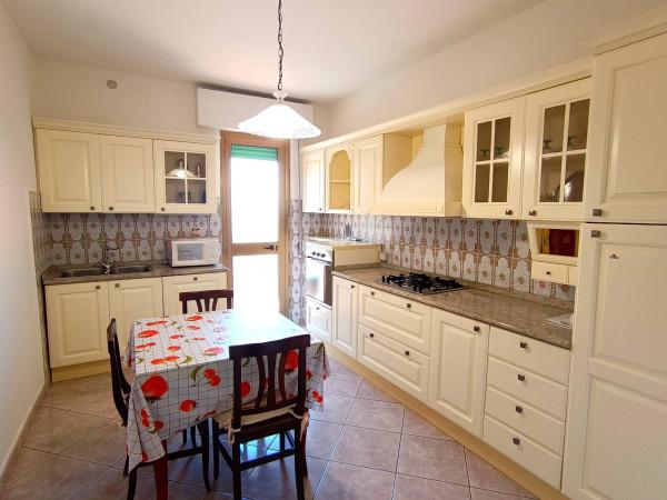 appartamento in vendita a Prato in zona Galceti