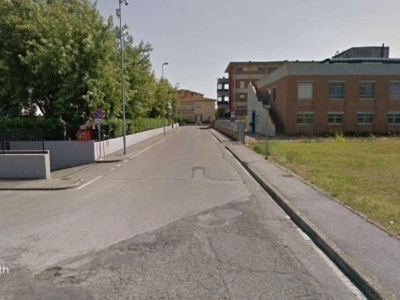 casa indipendente in vendita a Prato