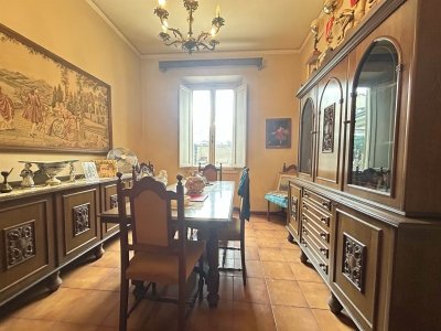 casa indipendente in vendita a Prato in zona Le Badie