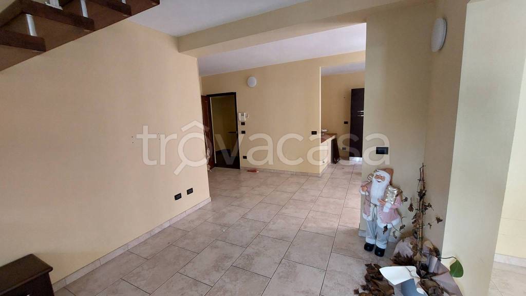 appartamento in vendita a Prato in zona Iolo