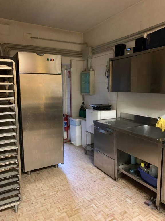appartamento in vendita a Prato in zona Viaccia