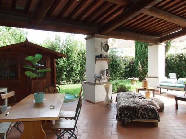 appartamento in vendita a Prato in zona Grignano