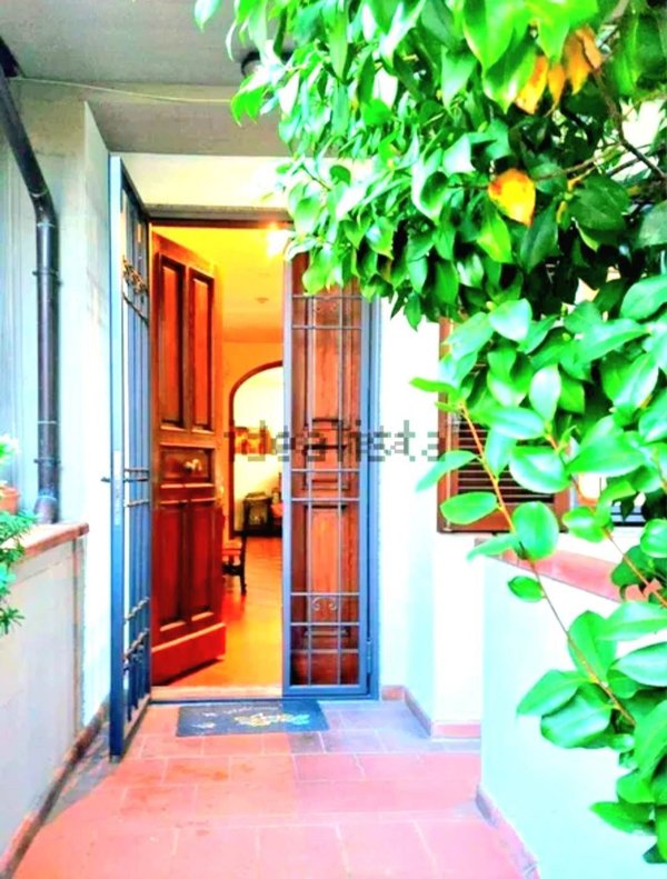 casa indipendente in vendita a Prato in zona Galciana