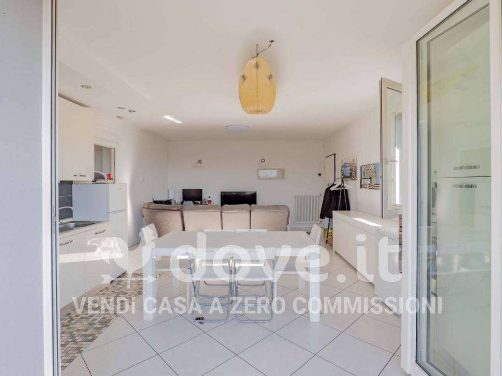 appartamento in vendita a Prato in zona Galciana