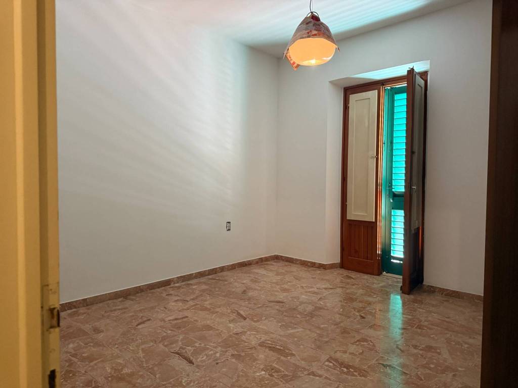 casa indipendente in vendita a Prato
