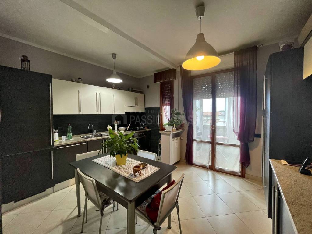 appartamento in vendita a Prato in zona Maliseti