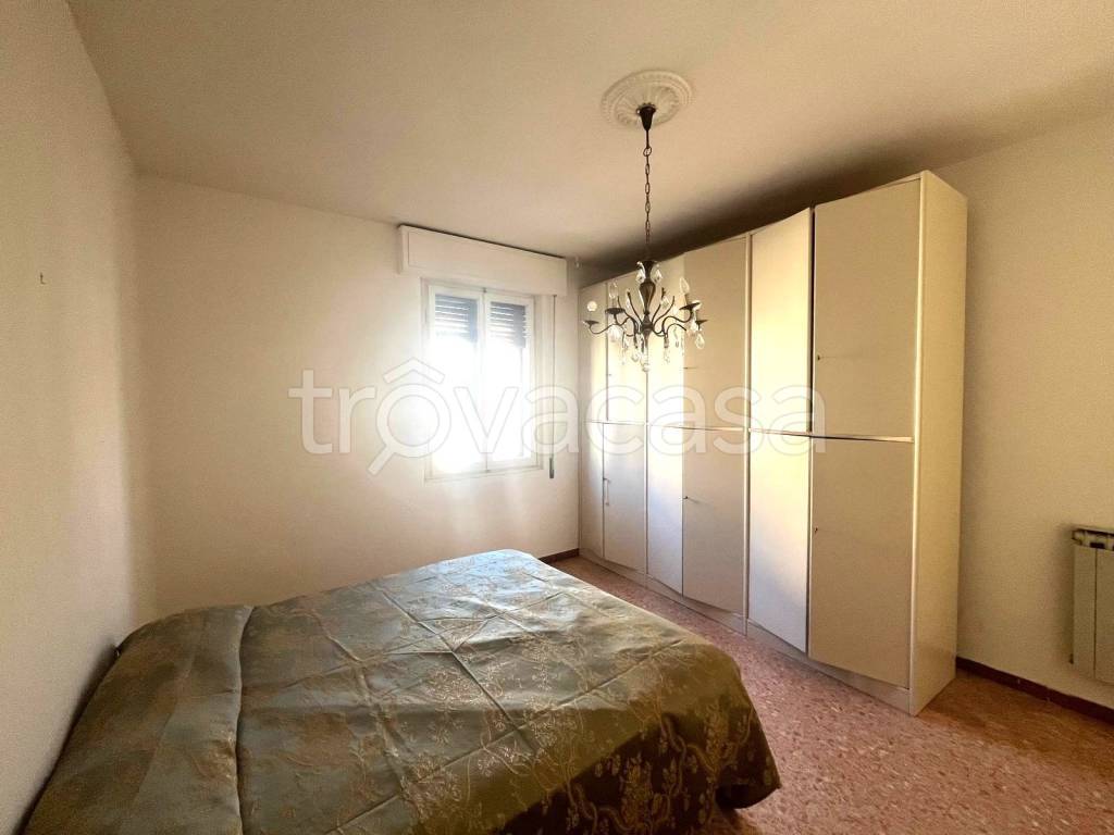 appartamento in vendita a Prato in zona Canneto