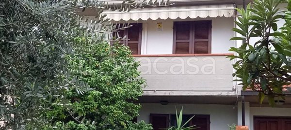 casa indipendente in vendita a Prato in zona Galciana