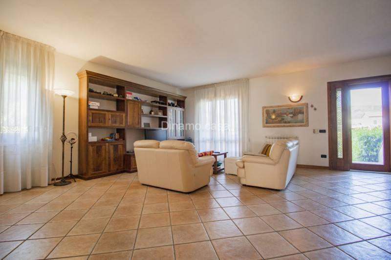 casa indipendente in vendita a Prato in zona Maliseti