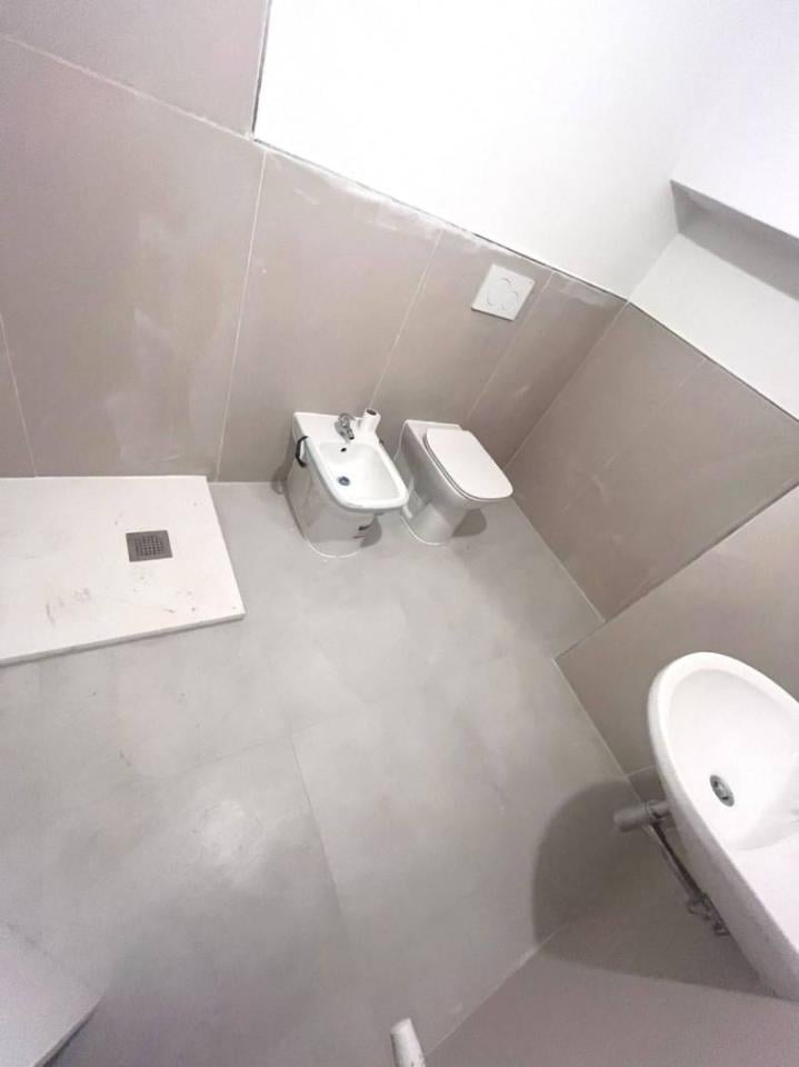 casa indipendente in vendita a Prato in zona Vergaio