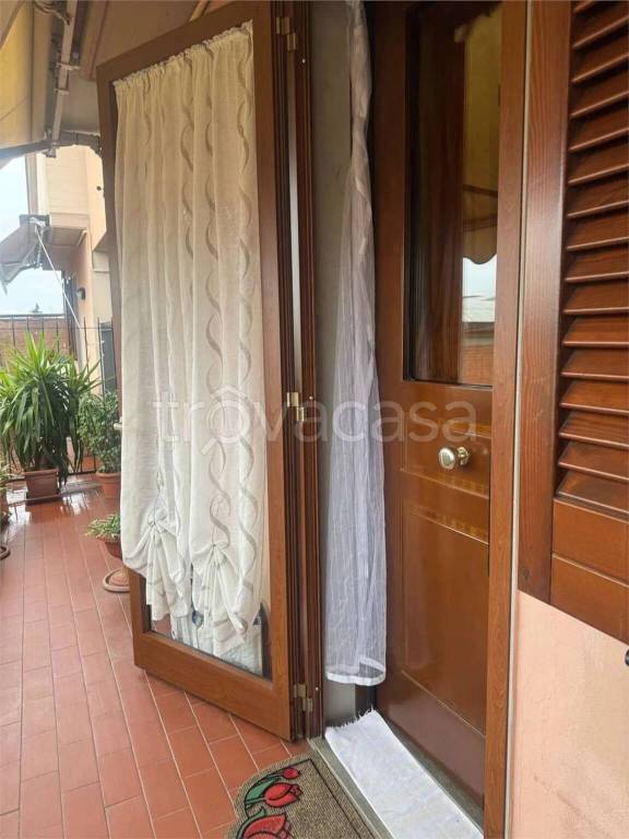 appartamento in vendita a Prato in zona Sant'Ippolito