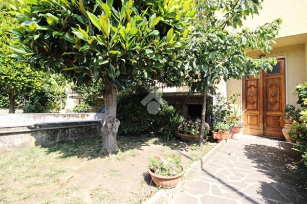 casa indipendente in vendita a Prato in zona Maliseti