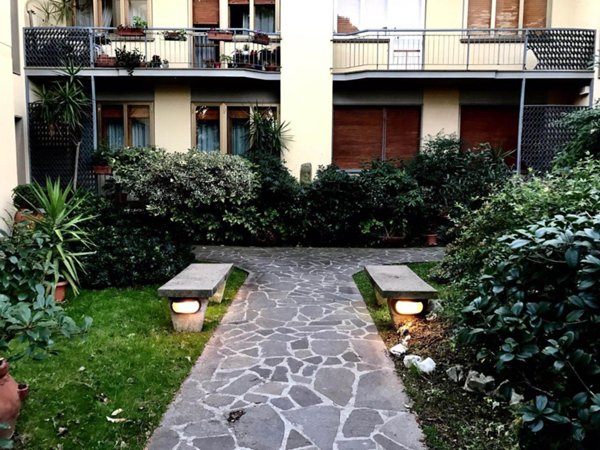 appartamento in vendita a Prato in zona Canneto