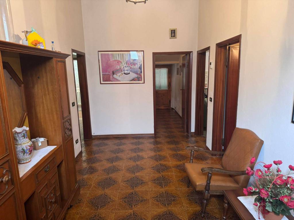casa indipendente in vendita a Prato in zona Galciana