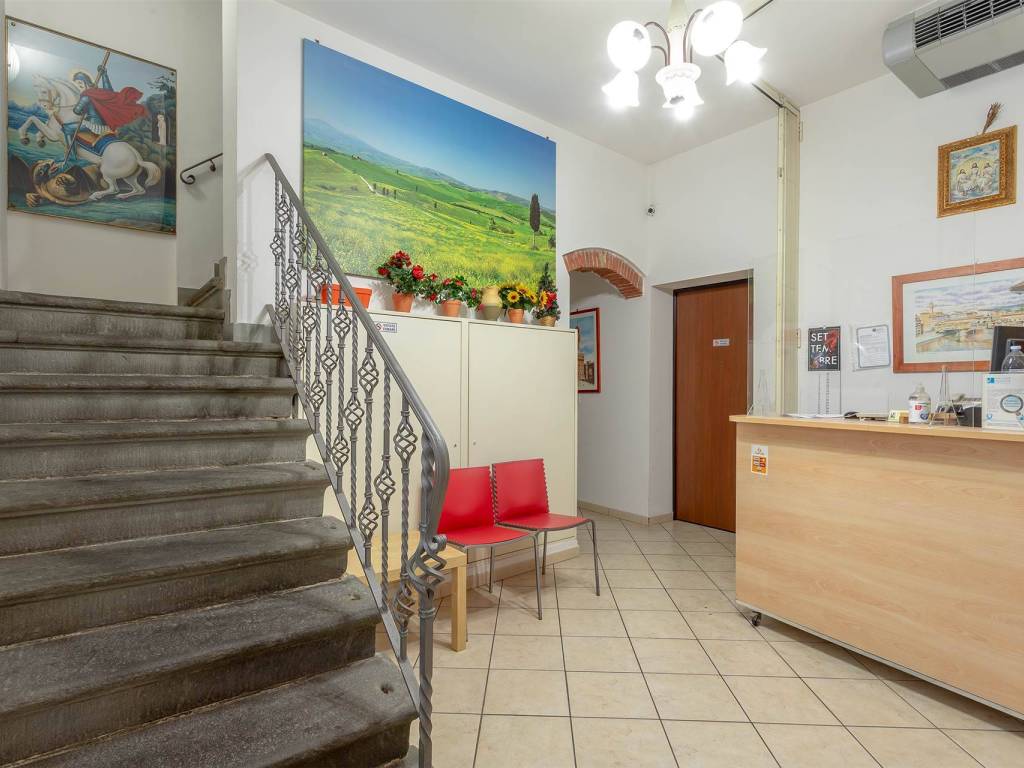 appartamento in vendita a Prato in zona Tavola